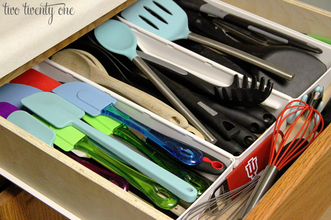 How To Organize A Utensil Drawer